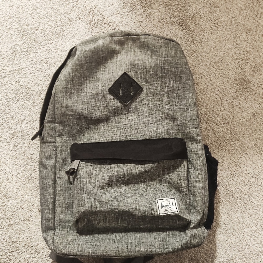 Grey Herschel Backpack w/ water bottle pocket